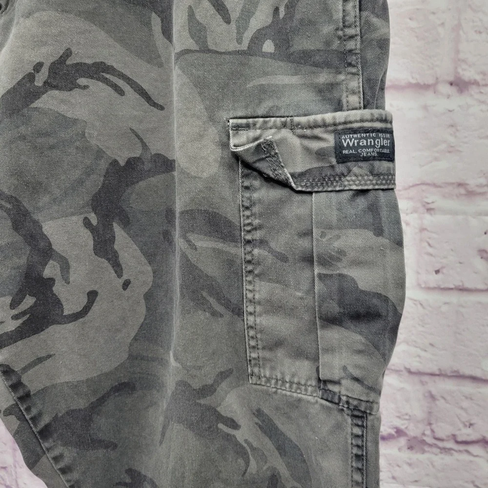 Wrangler Camo Tactical Cargo Pants Mens 38x32 Cotton Gorpcore Skater Work *FLAW